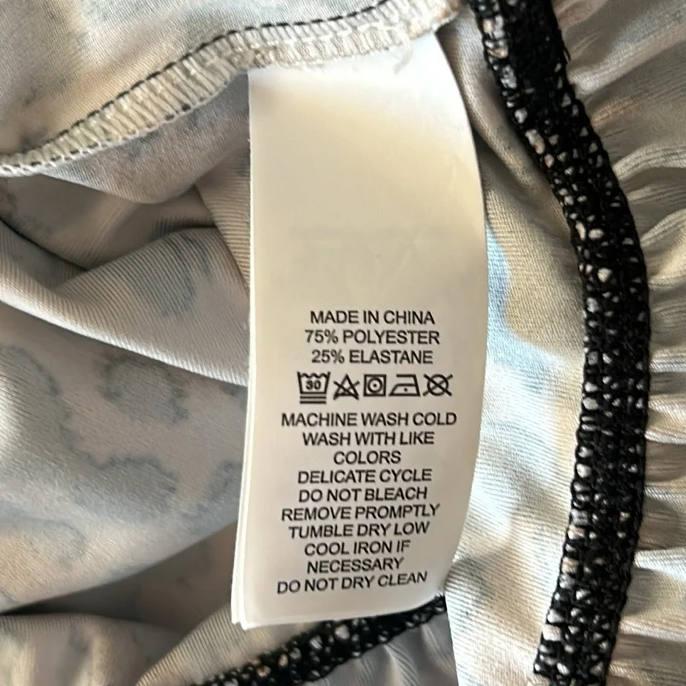 Kate Spade Scuba knit animal print long sleeve top size XS